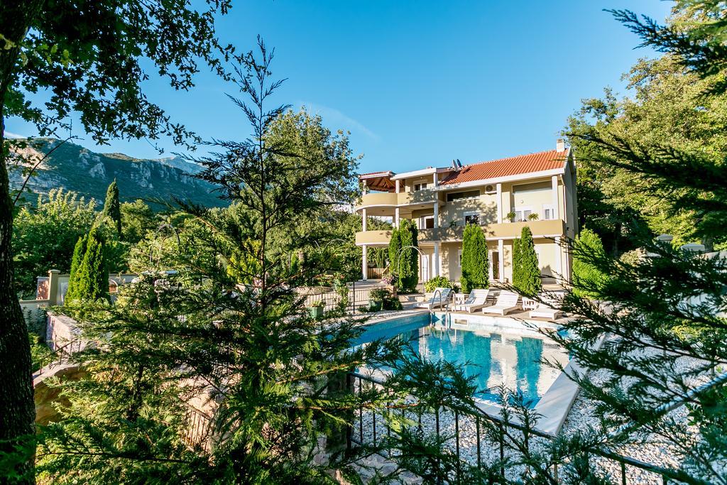 Villa Besha Херцег-Нови Экстерьер фото